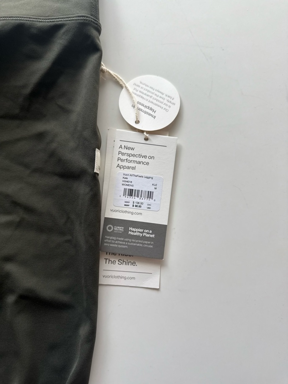 Vuori Olive Green Performance Leggings AllTheFeelings Size M - Picture 2 of 4